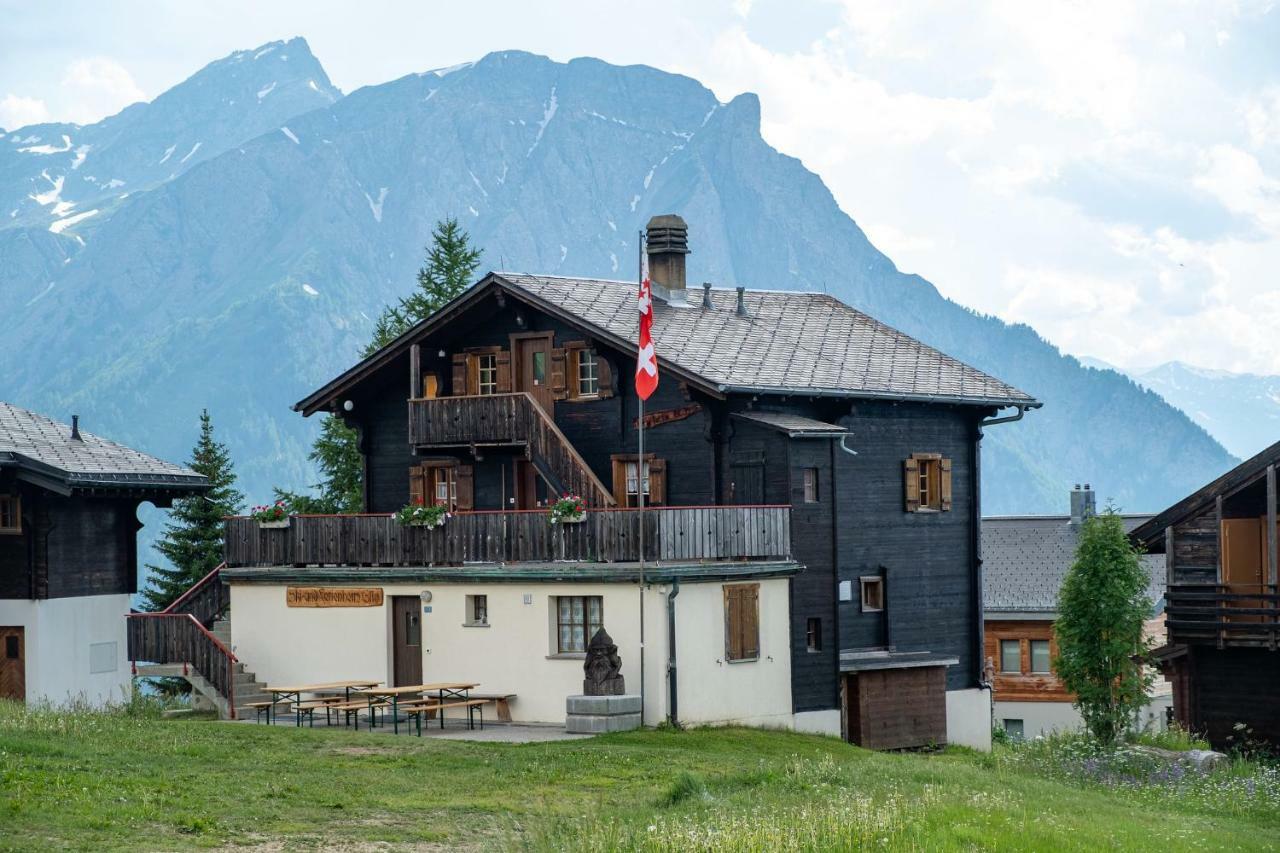 Gruppenhaus Im Walliser Alpstyle Rosswald Dış mekan fotoğraf